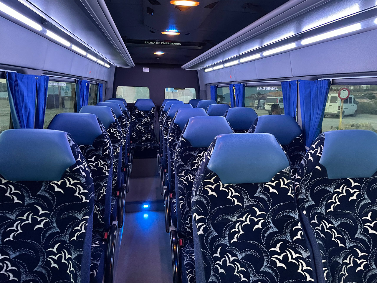 Minibús Ibiza interior